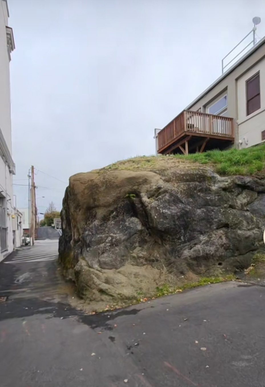 Great Bellingham Boulder