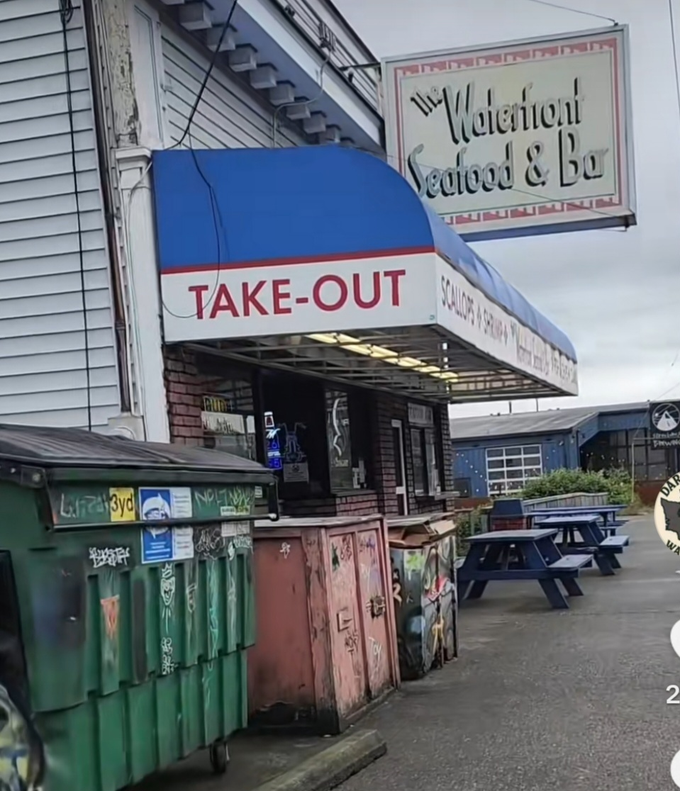 Watrefront Tavern - "Serial Killer Bar".